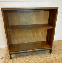 A Mid Century glazed two shelf display cabinet (H100cm W107cm D30cm)