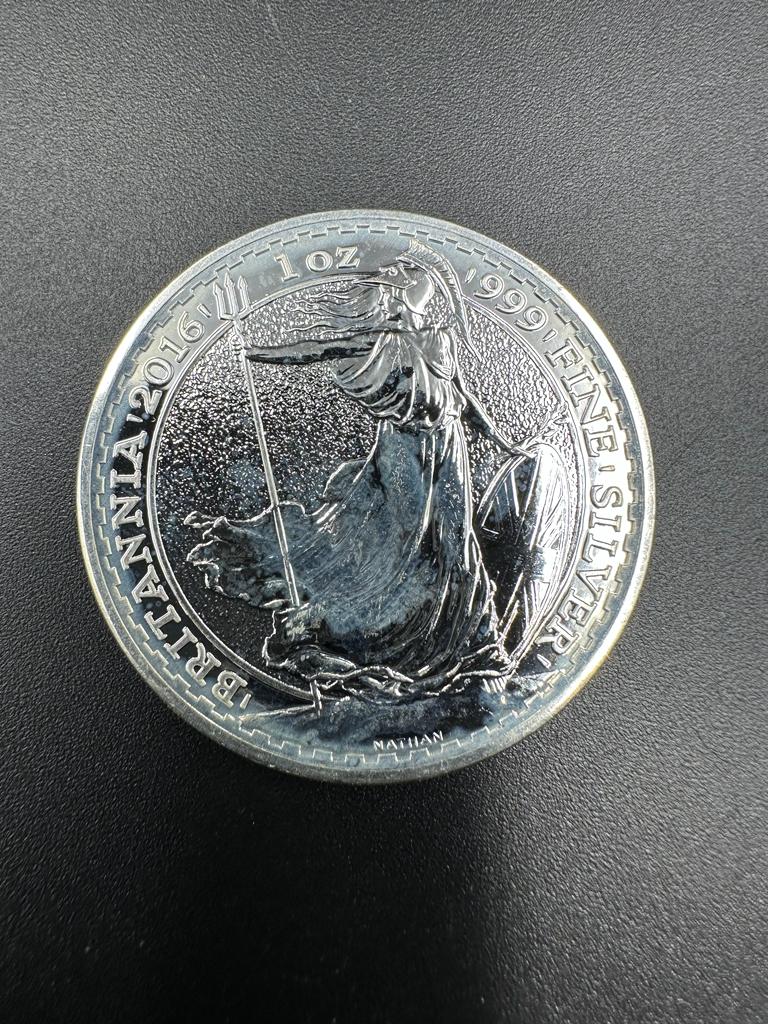 Three 2016 1oz silver Britannia coins - Image 2 of 3