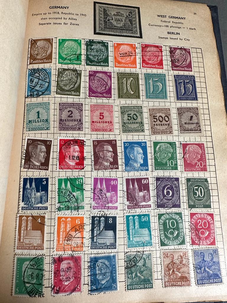 A selection of UK and World stamps, some loose - Image 4 of 10