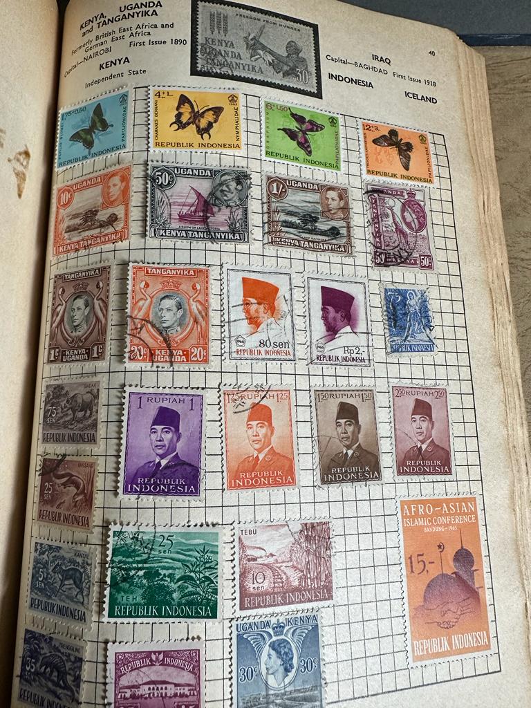 A selection of UK and World stamps, some loose - Image 5 of 10