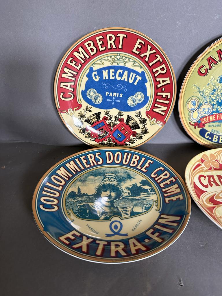 A boxed selection of camembert plates - Image 3 of 3