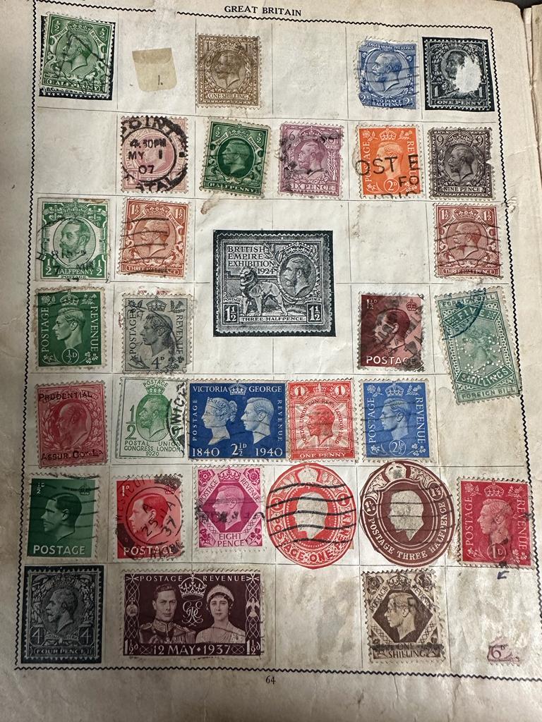 A selection of UK and World stamps, some loose - Image 3 of 10