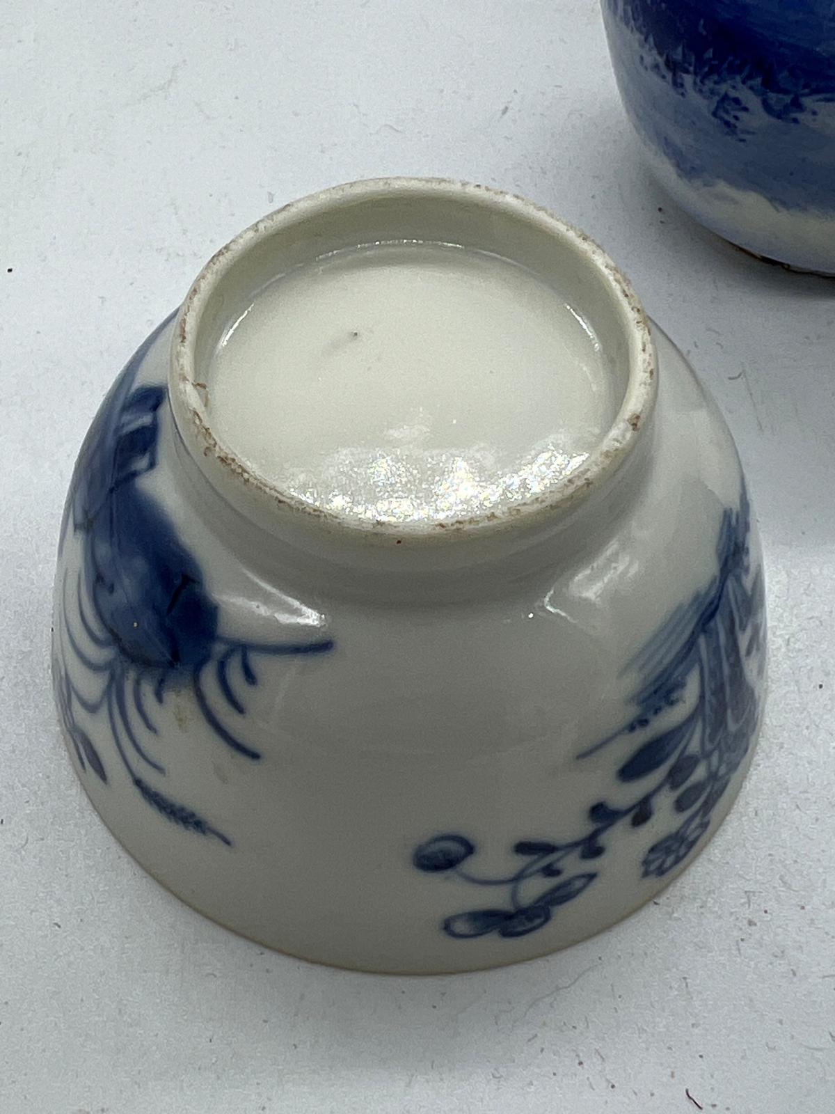 Four blue and white china pots including tea bowls etc - Image 5 of 6