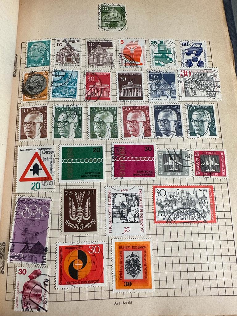 A selection of UK and World stamps, some loose - Image 2 of 10