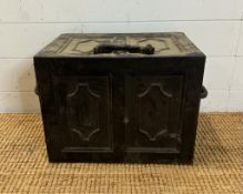 A rubber prop safe box (30cm x 40cm x 30cm)