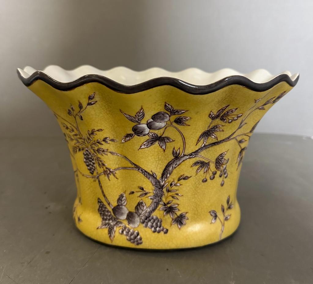 A yellow ground planter with a vine and olive pattern - Image 2 of 5