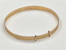 A 9ct gold with bronze core Christening style bracelet, approximate total weight 3.9g