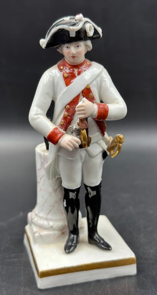 A selection of AF Meissen porcelain military figures - Image 5 of 5