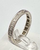An 18ct white gold eternity ring, approximate size M, approximate total weight 3.2g