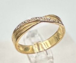 A 9ct gold fashion ring, approximate weight 2.9g
