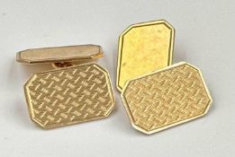 A Pair of Gents 9ct gold cuff links, approximate total weight 6.5g