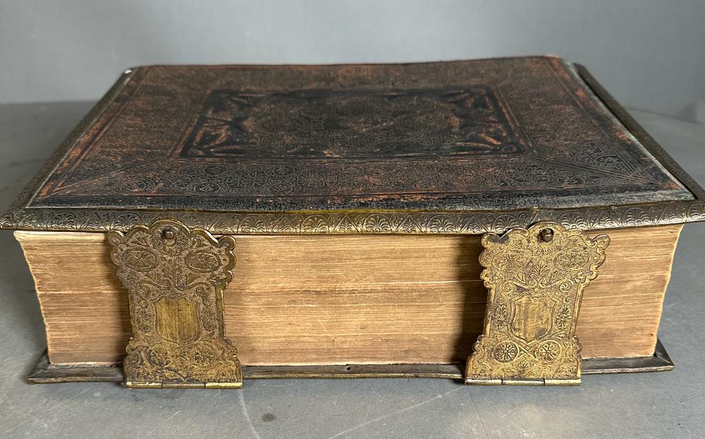 Family Bible for the Gaunt Family listing births, deaths and marriages from the late 1800's,