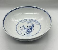 Blue and white shallow bowl with immortals on exterior (H6cm Dia22cm)