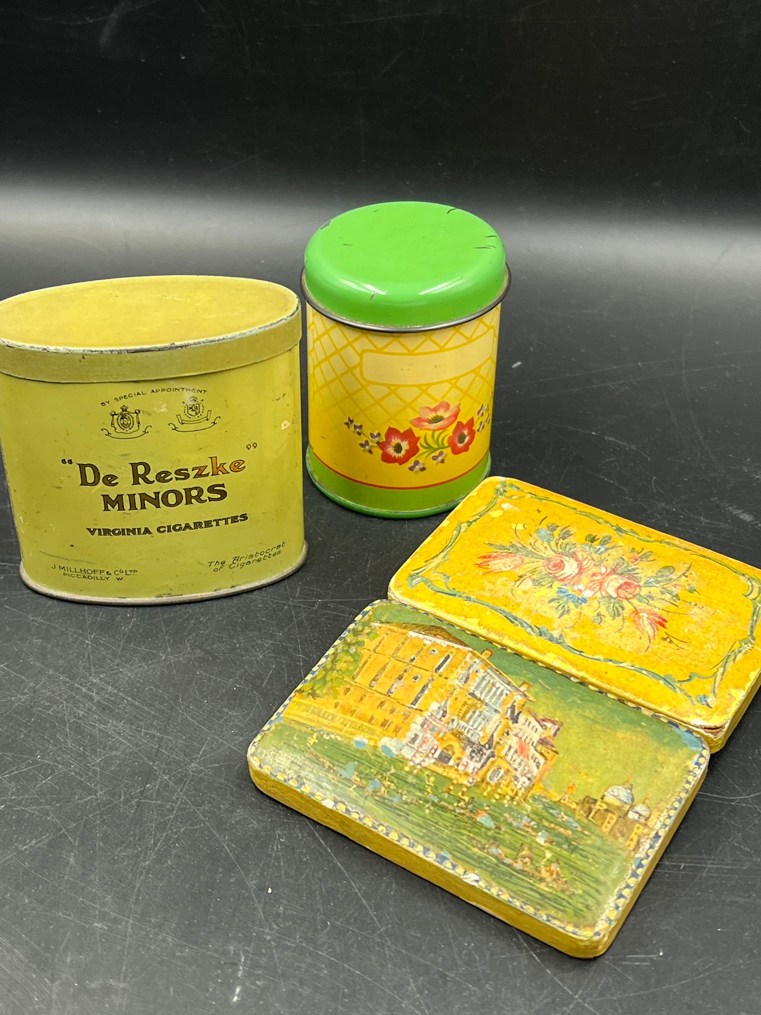 A selection vintage tins and a wooden painted case - Image 3 of 3