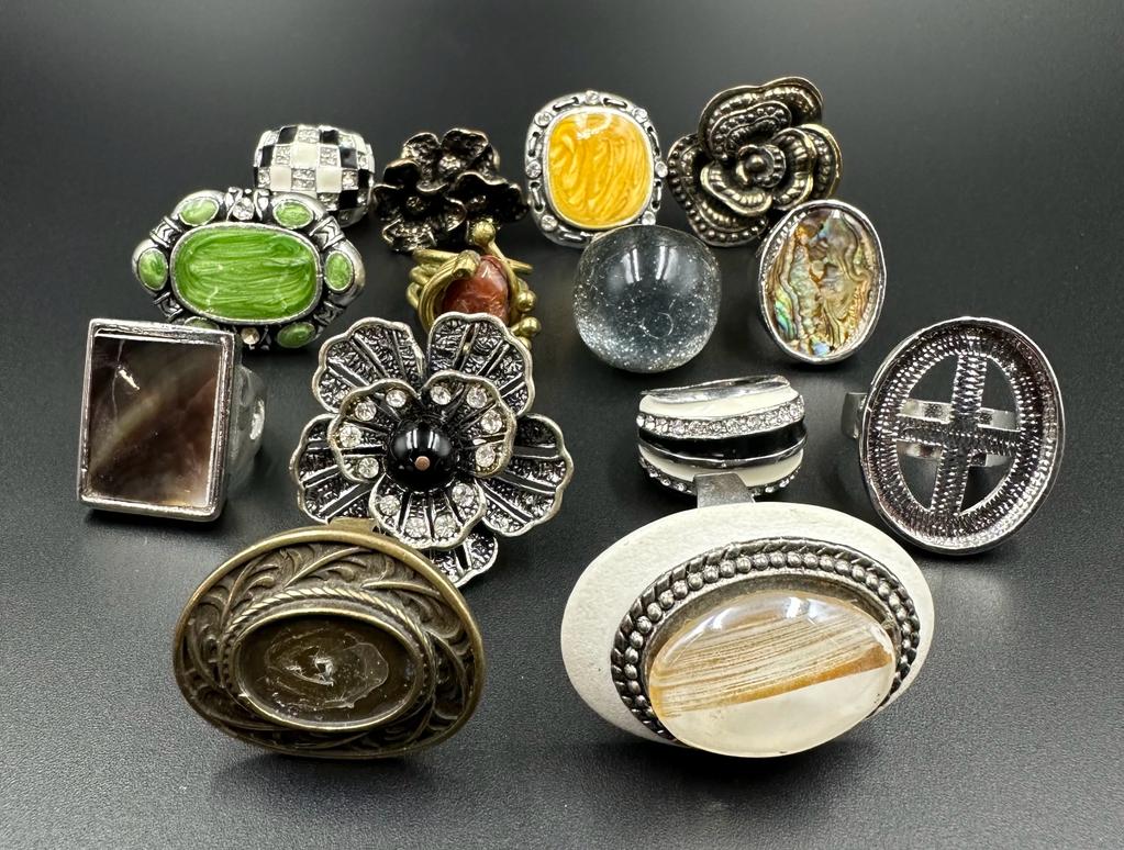 A selection of quality costume rings