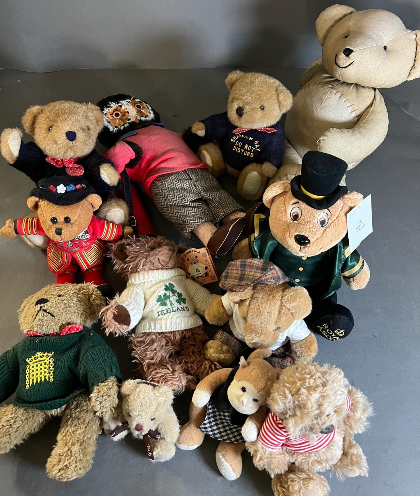 A selection of collectable bears - Image 2 of 2