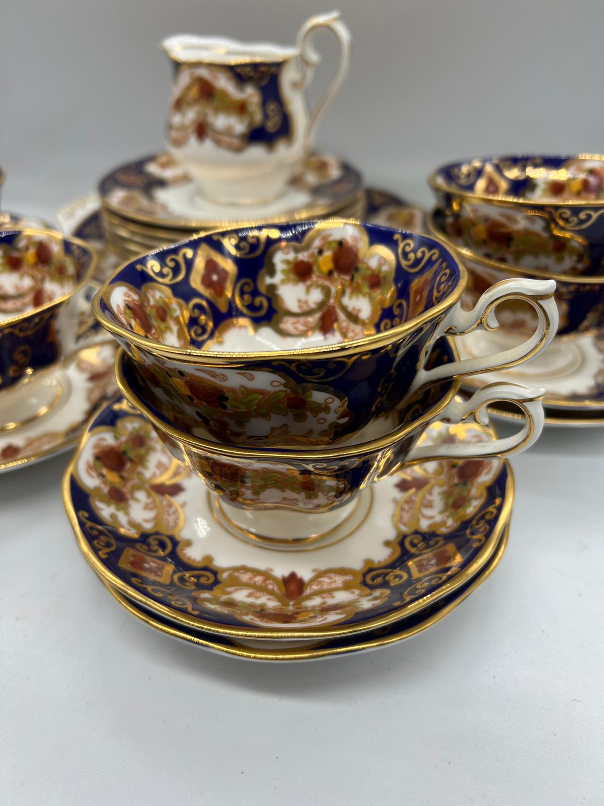 Royal Albert bone china "Heirloom" part tea service - Image 2 of 5