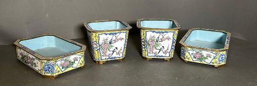 Four Japanese enamel pots with floral design