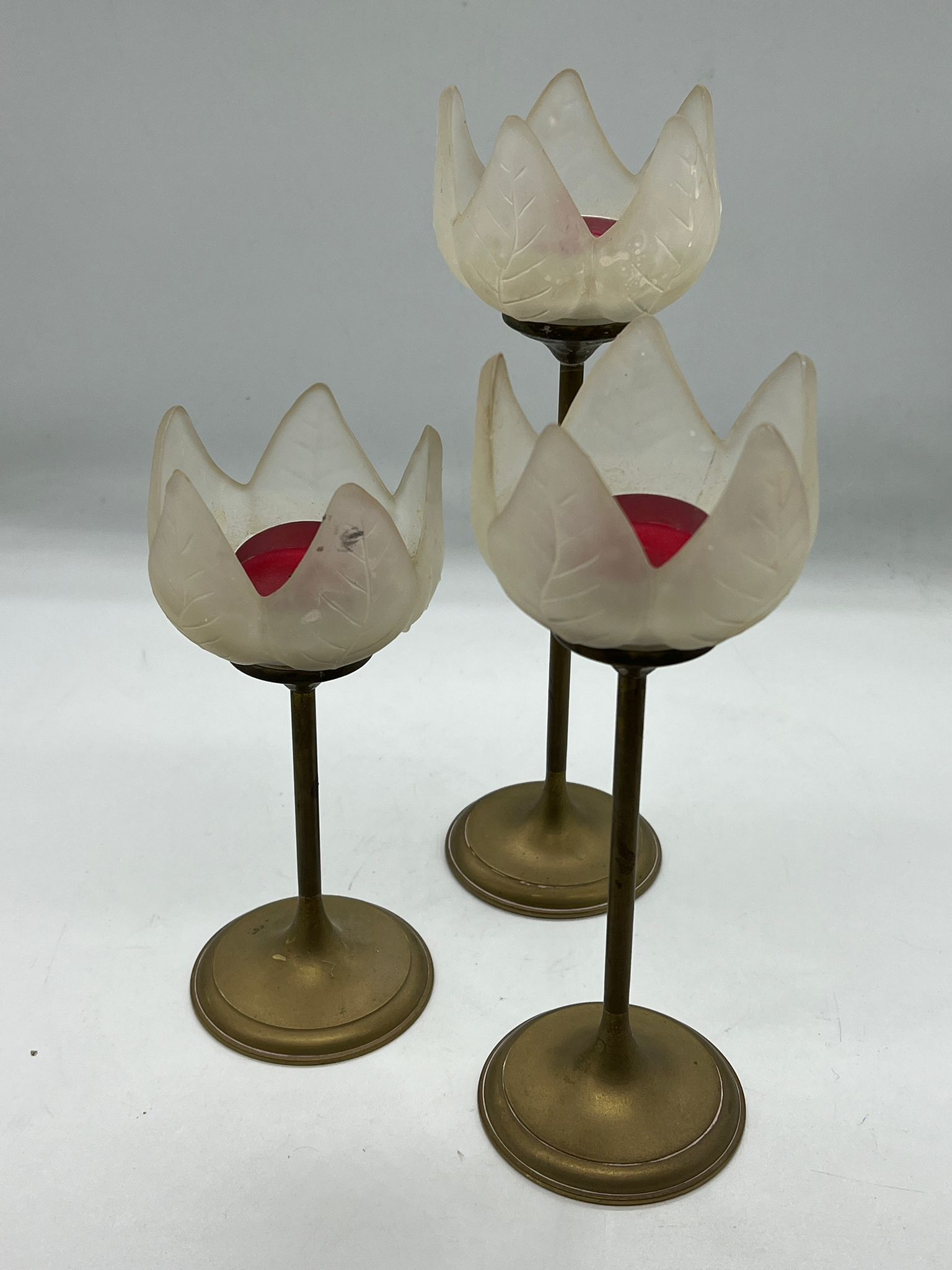 Three candle holders with glass shade