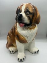 A sitting St Bernard dog large (H36cm)