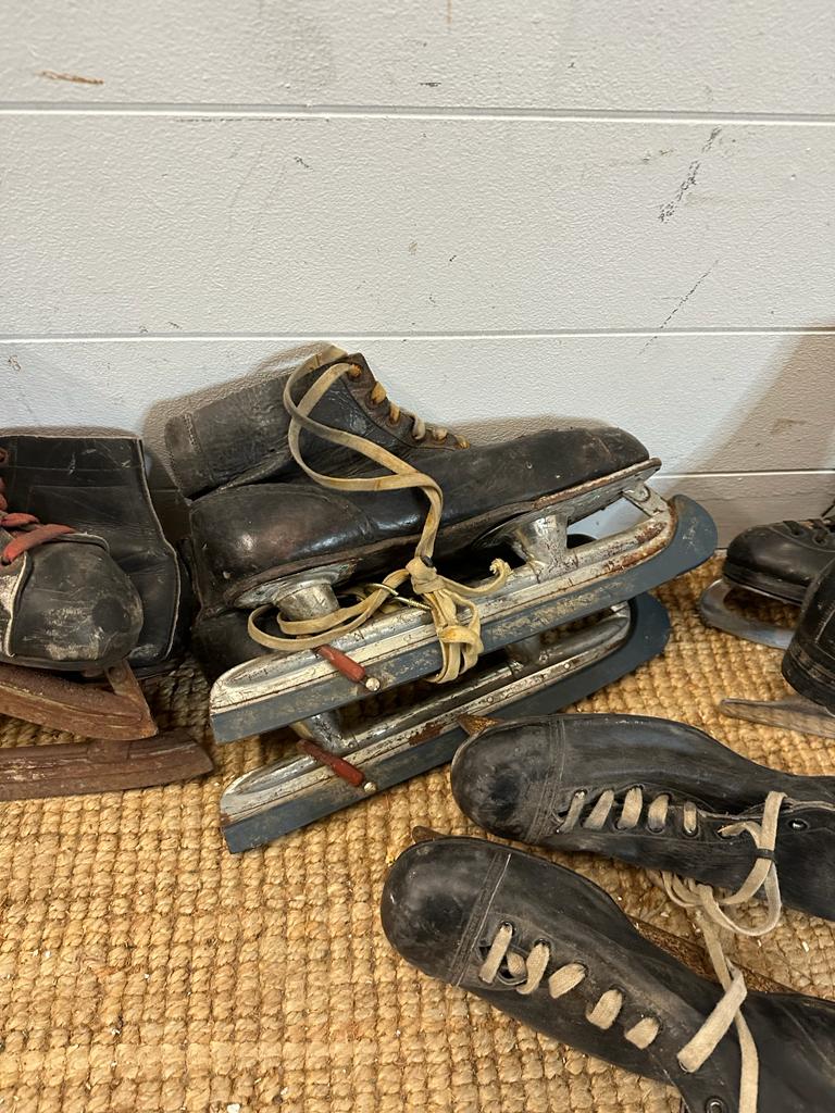 Nine sets of vintage ice skates various styles and sizes - Image 3 of 6