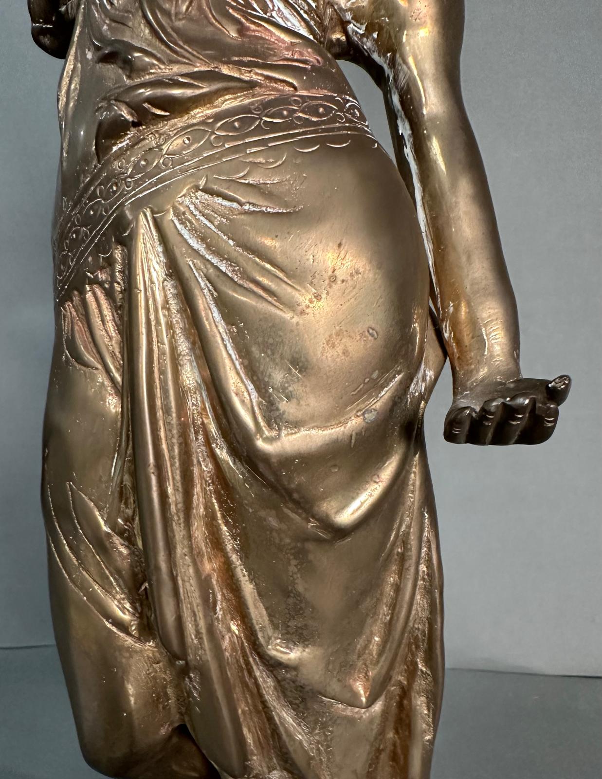 A brass sculpture of the Goddess Thetis, Goddess of the Sea in the classical pose (H57cm) - Image 4 of 5