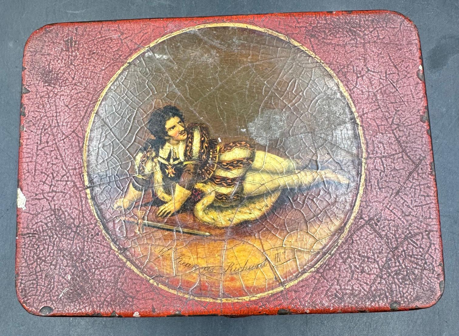 A vintage trinket tin painted with and image of Edmund Keane as Richards III - Image 2 of 3