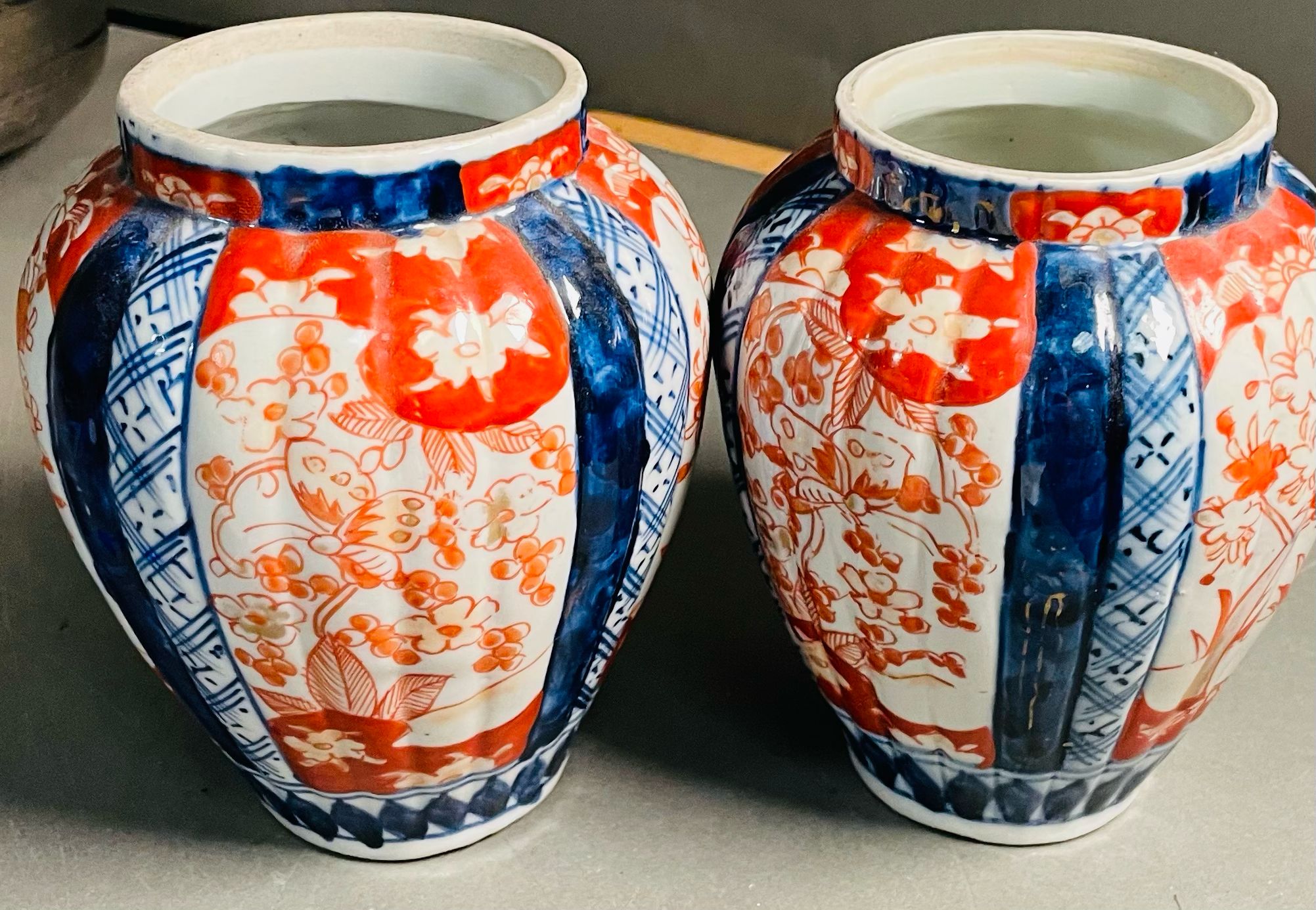 Two Japanese Imari pattern ceramic table vases