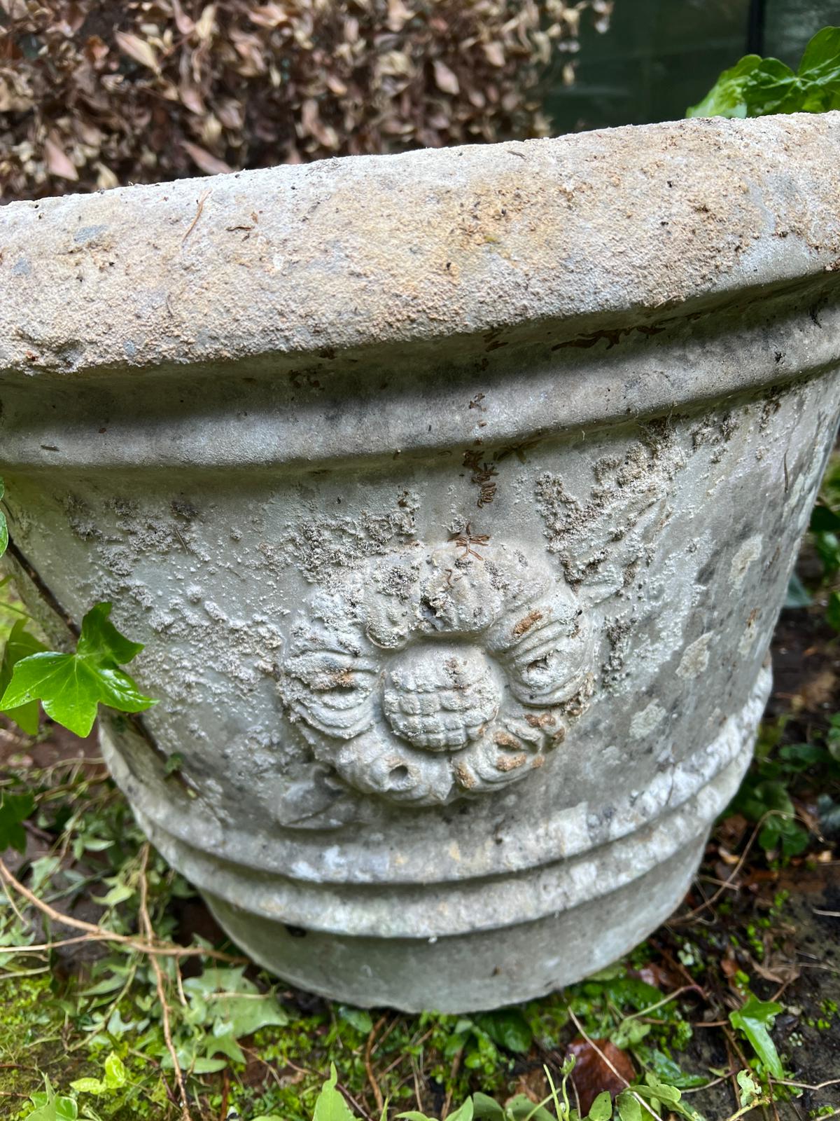 A pair of composite stone planters with rose crowns to sides (H43cm Dia56cm) - Image 2 of 6