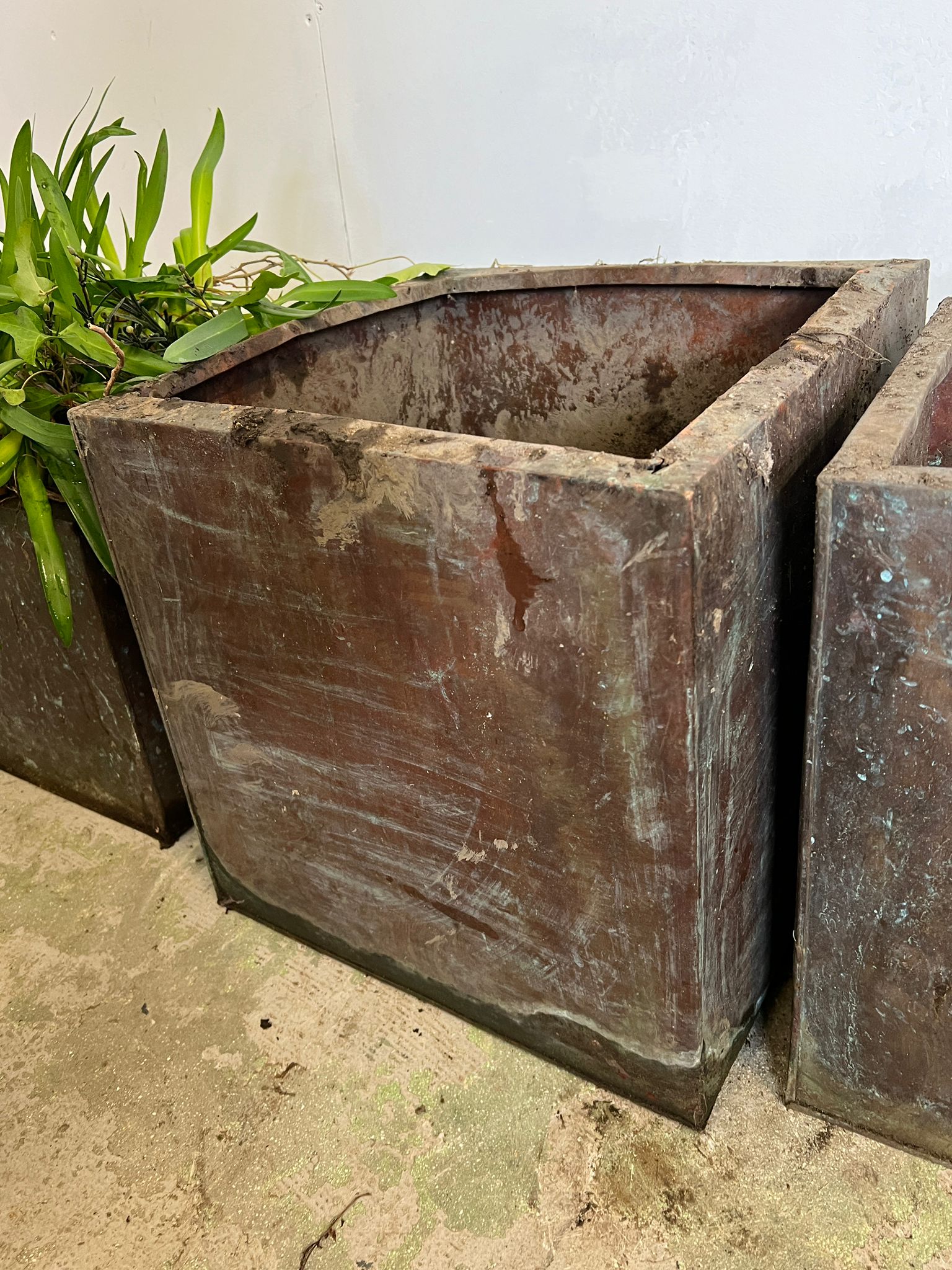 Three square copper planters (Largest H40cm SQ40cm, smallest H31cm SQ31cm) - Image 3 of 6