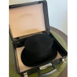A boxed/cased top hat by Jolliffe size 7 1/8 - 58