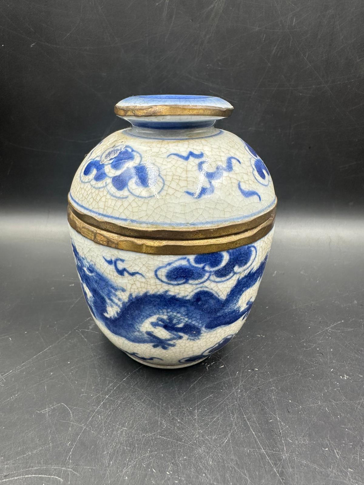 Two blue and white crackle glazed Chinese lidded pots, marked to base - Image 4 of 6