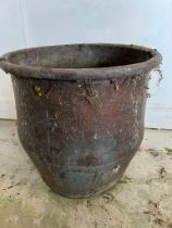 A large copper planter (H45cm Dia45cm)