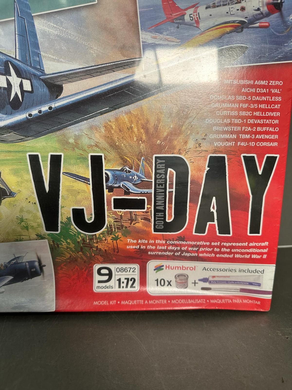 A boxed and sealed Airfix VJ-Day 60th anniversary model kits - Image 3 of 3