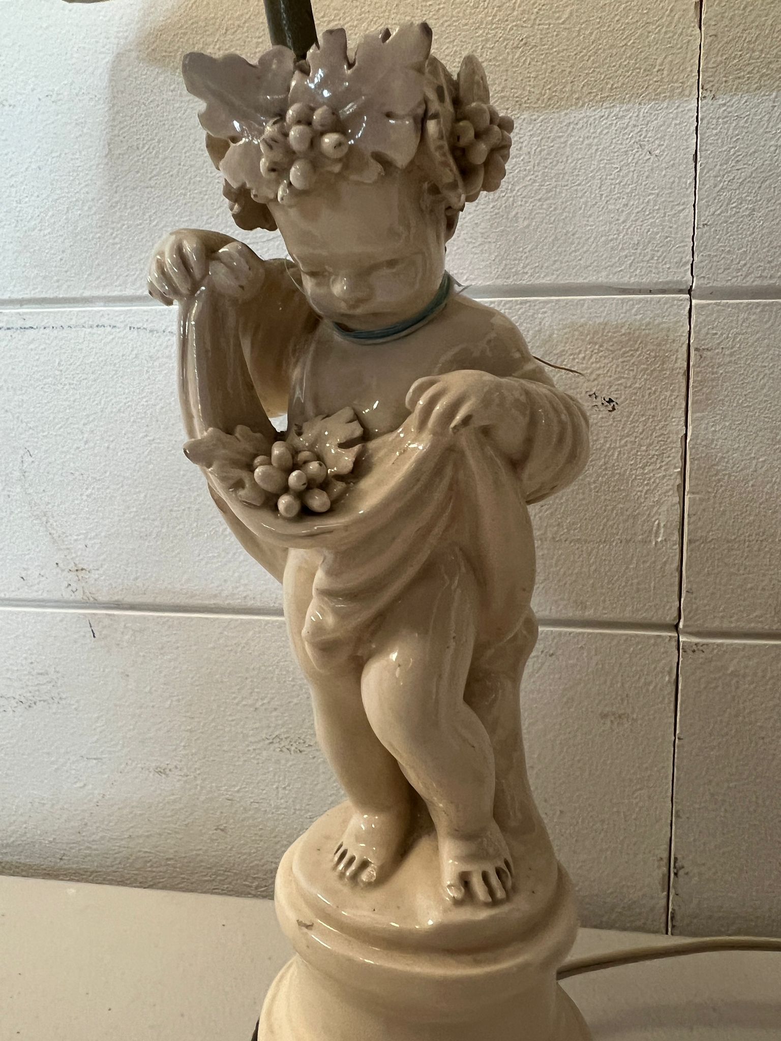 Two porcelain figural lamps on marble base (H50cm) - Image 3 of 4