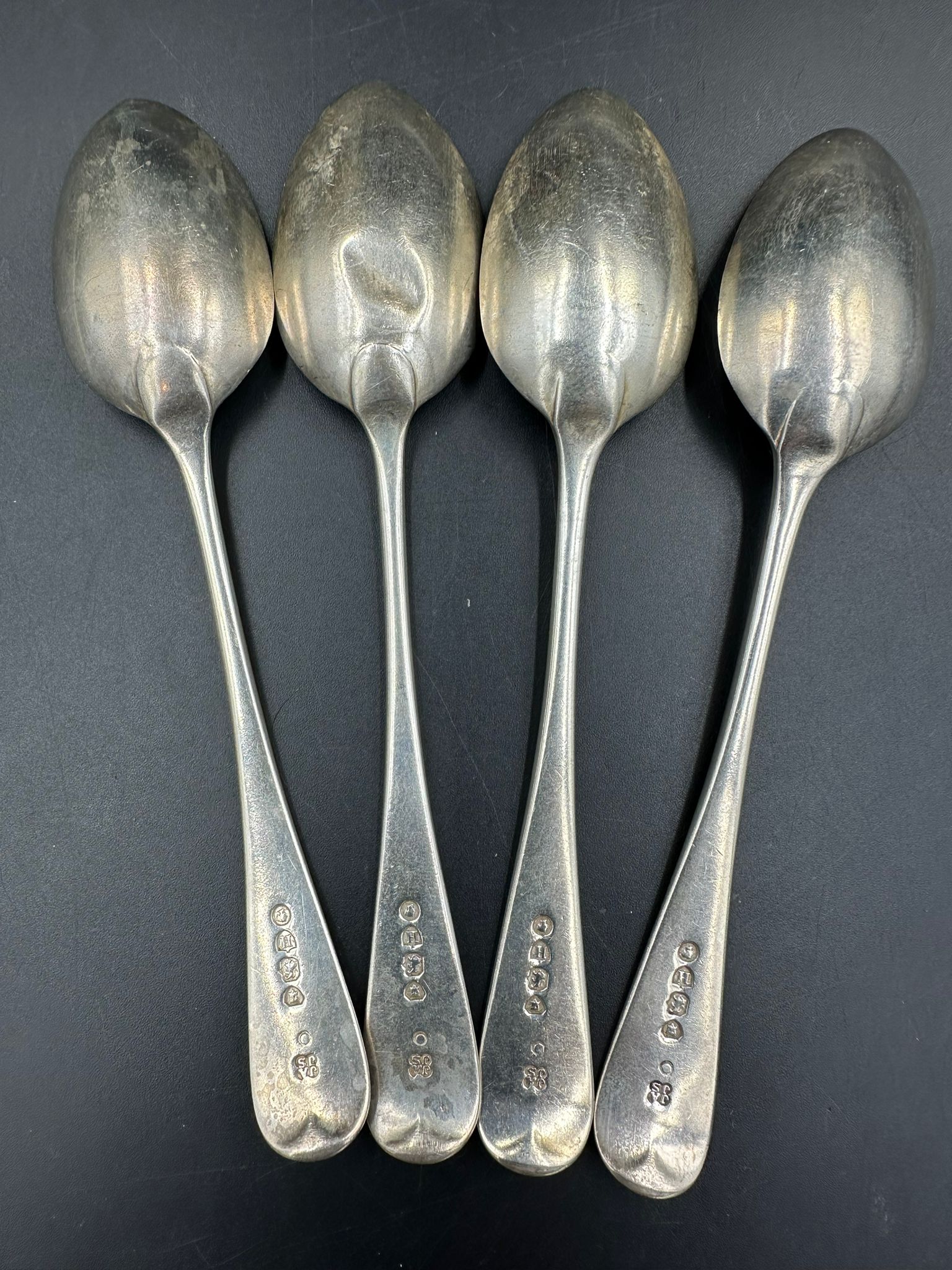 Four Victorian silver teaspoons,hallmarked for London 1883 by Holland, Son & Slater - Image 4 of 4