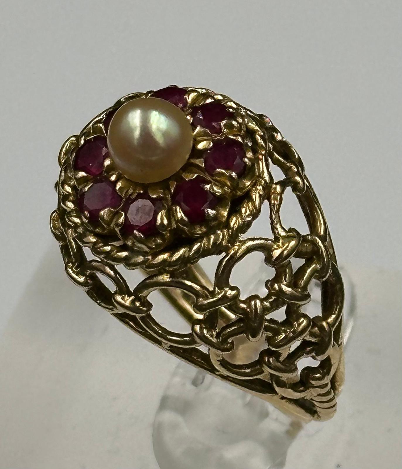 An Arabian gold cocktail ring with ruby and central pearl, approximate total weight 6.7g. - Image 3 of 3