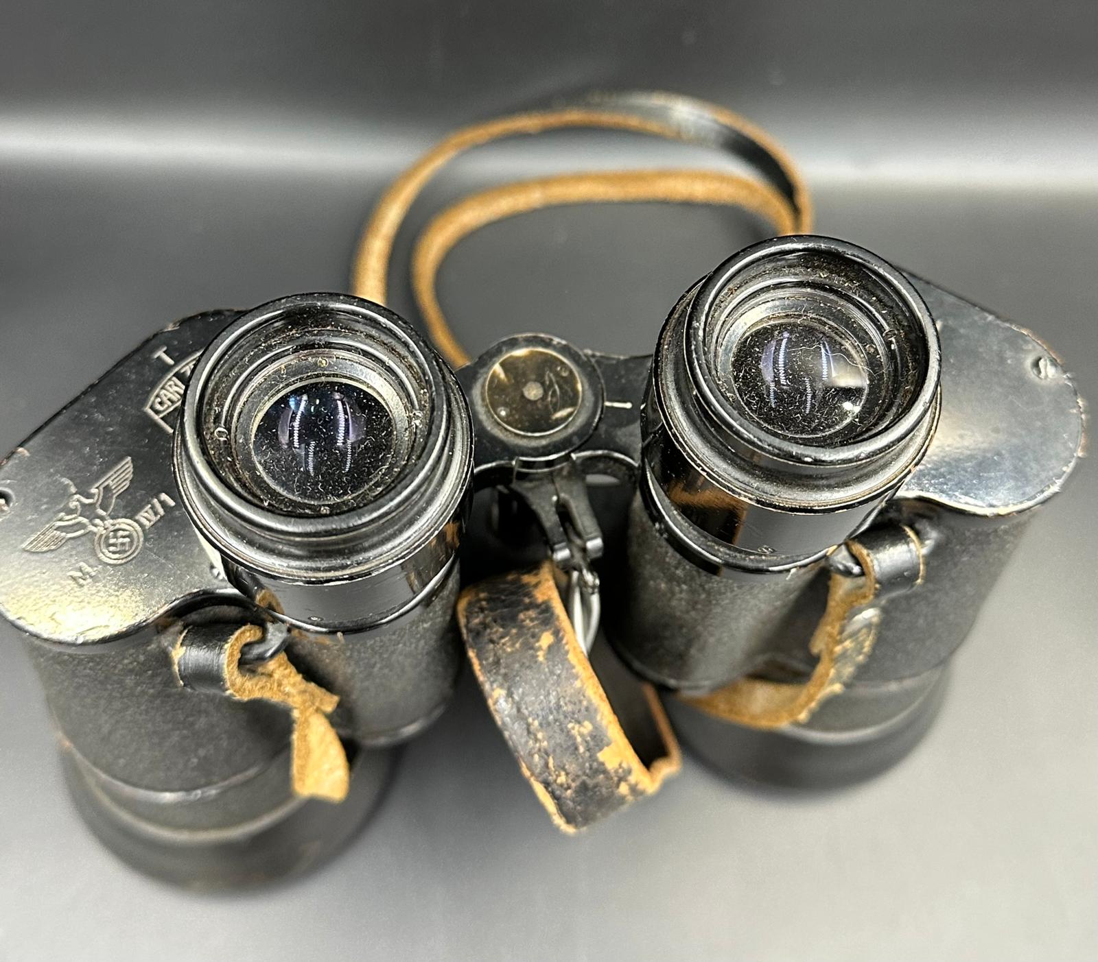 A set of German WWII military binoculars, Carl Zeiss Jena DF 7 x 50 2148429 - Image 4 of 4