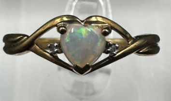 A 9ct gold opal ring, approximate size S1/2, and weight 1.6g
