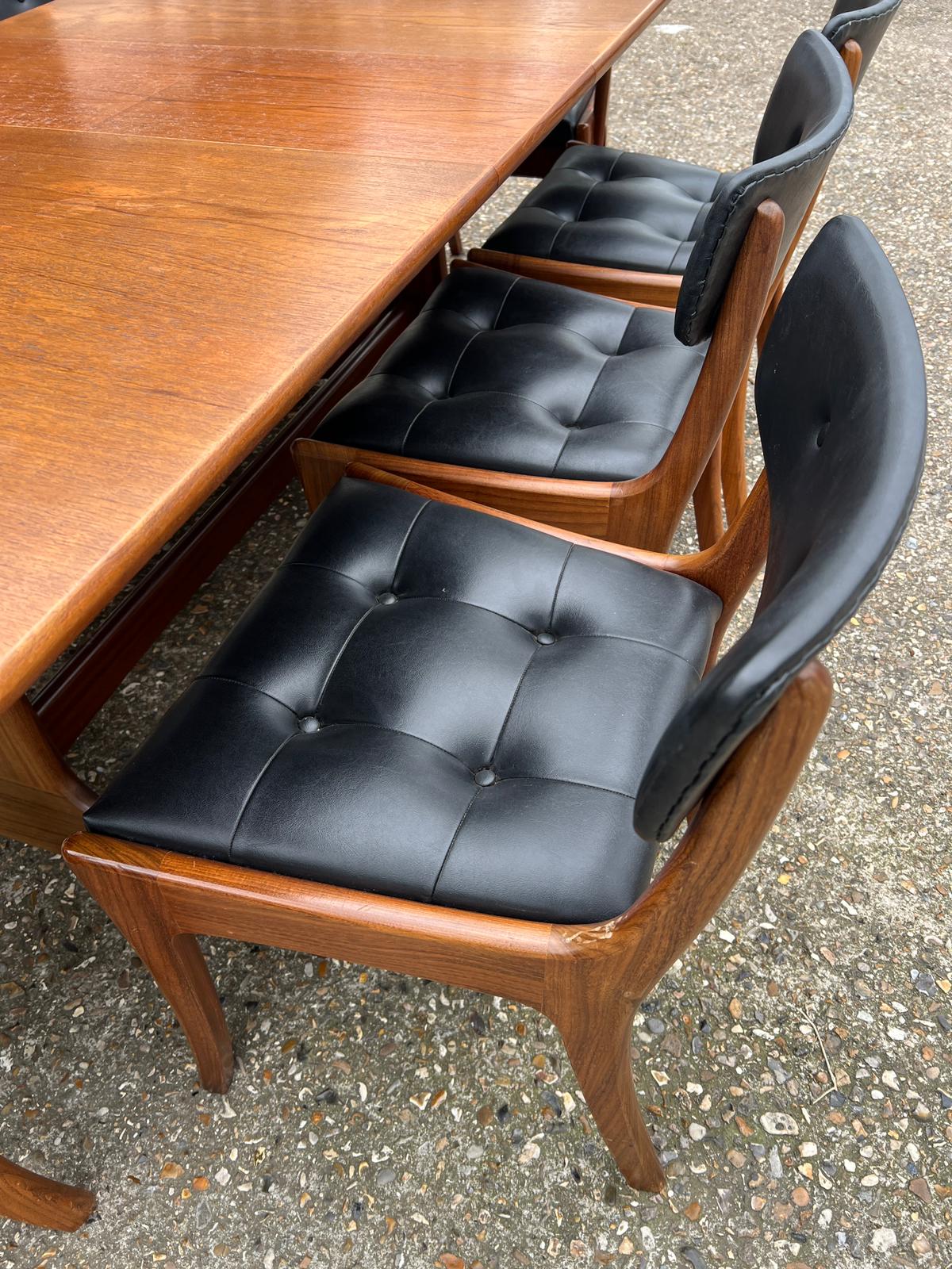 An extending teak dining table by Vanson along with the Vanson for Heals eight chairs whit black - Image 3 of 15