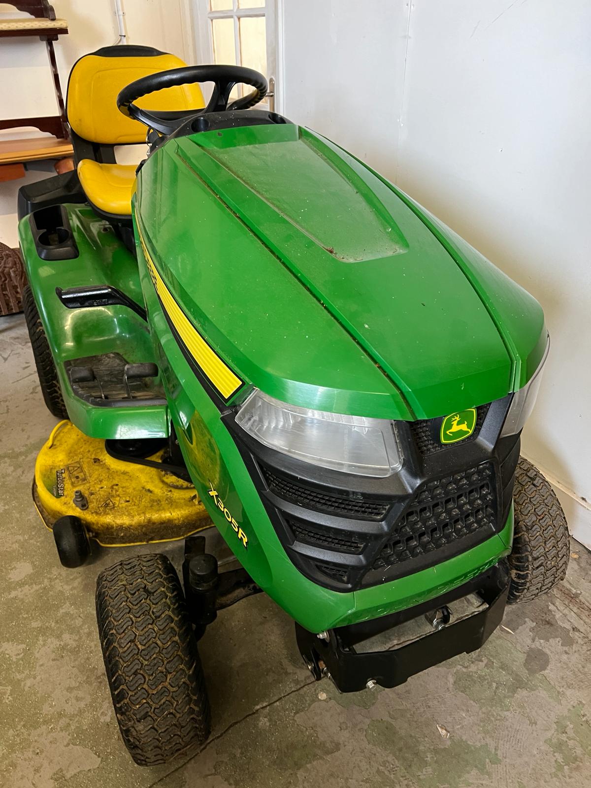 John Deere X350R tractor ride on mower - Image 7 of 14