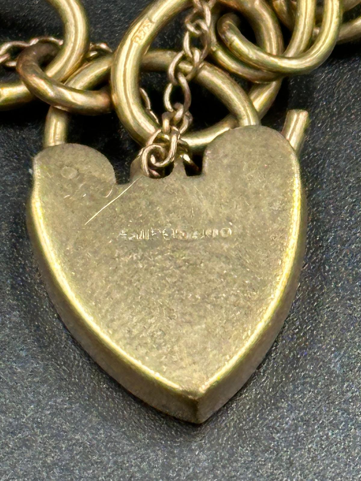 A 9ct gold bracelet with heart shaped fastener, with an approximate total weight of 14.8g - Image 2 of 2