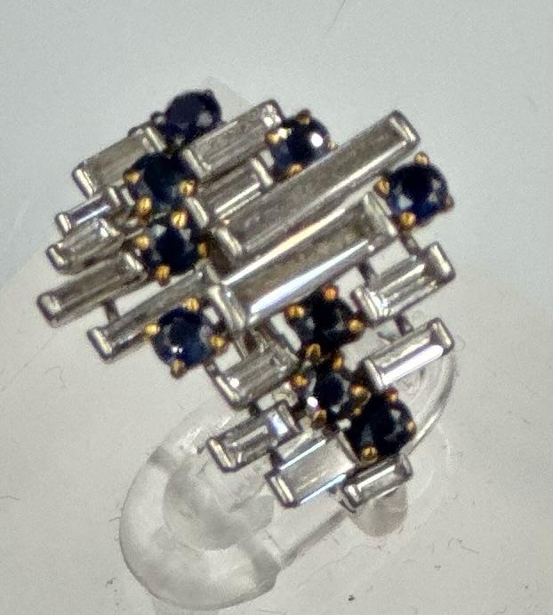 A vintage sapphire baguette cut diamond cocktail ring, diamond 1.2ct and sapphire 0.25ct, untested - Image 6 of 7