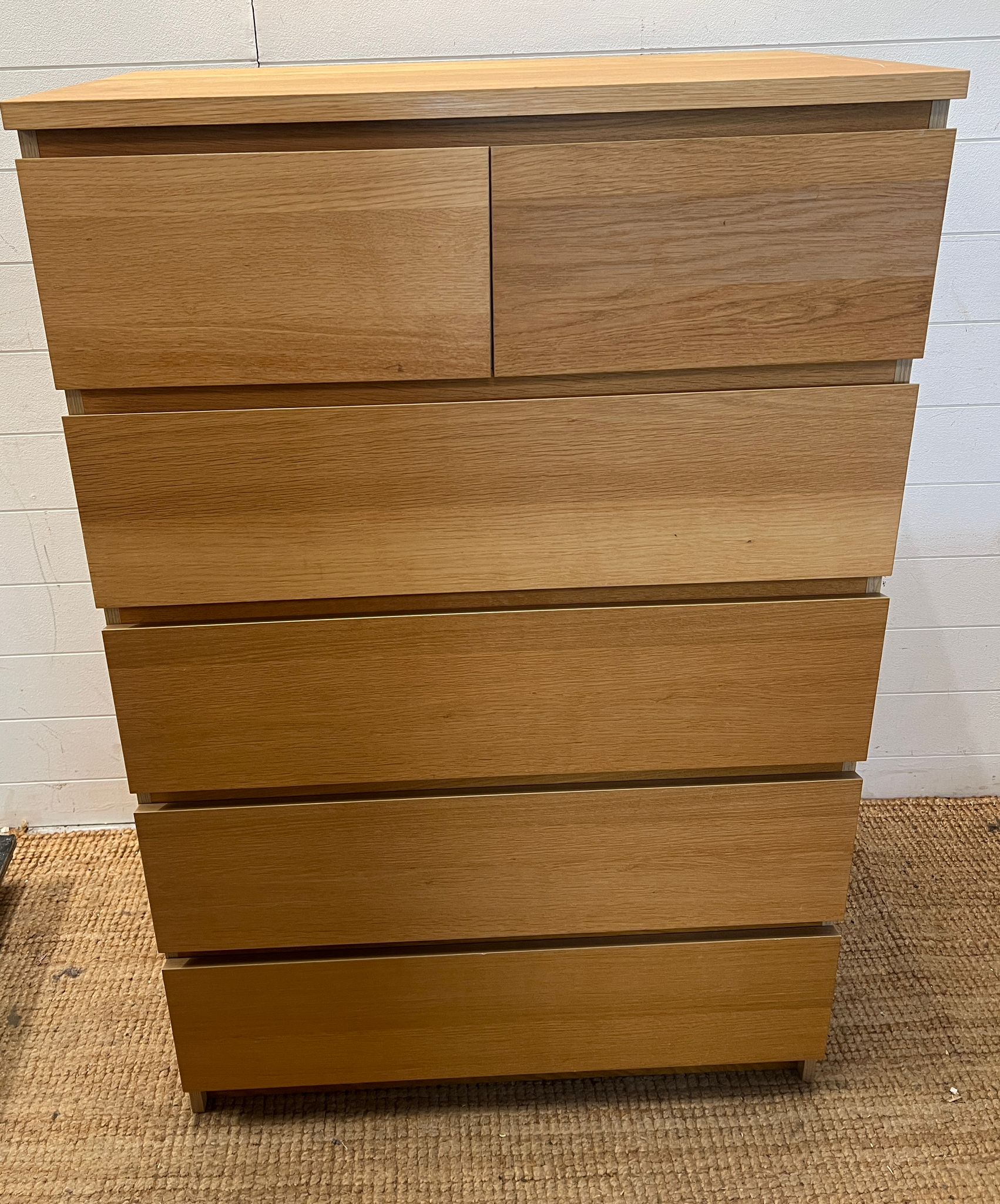 An Ikea Malm chest of drawers, four long and two short drawers (H123cm W80cm D48cm)