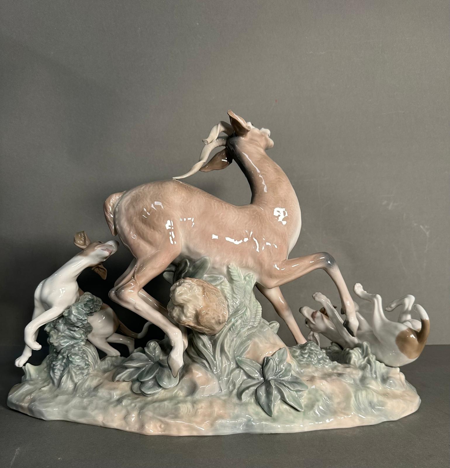 A selection of AF porcelain figures to include Lladro Playful horse no 4597, Fierce pursuit deer and - Image 10 of 11