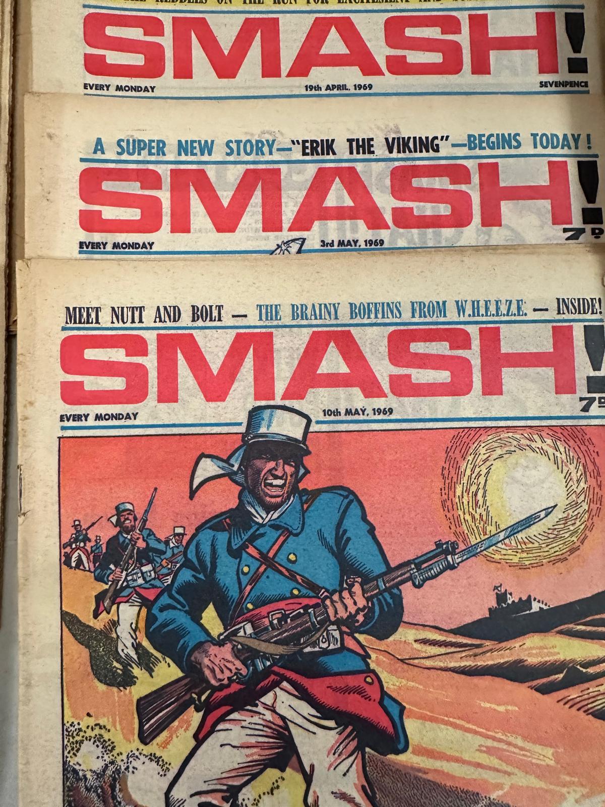 A collection of vintage Smash comics to include issues 1-3 - Image 2 of 5