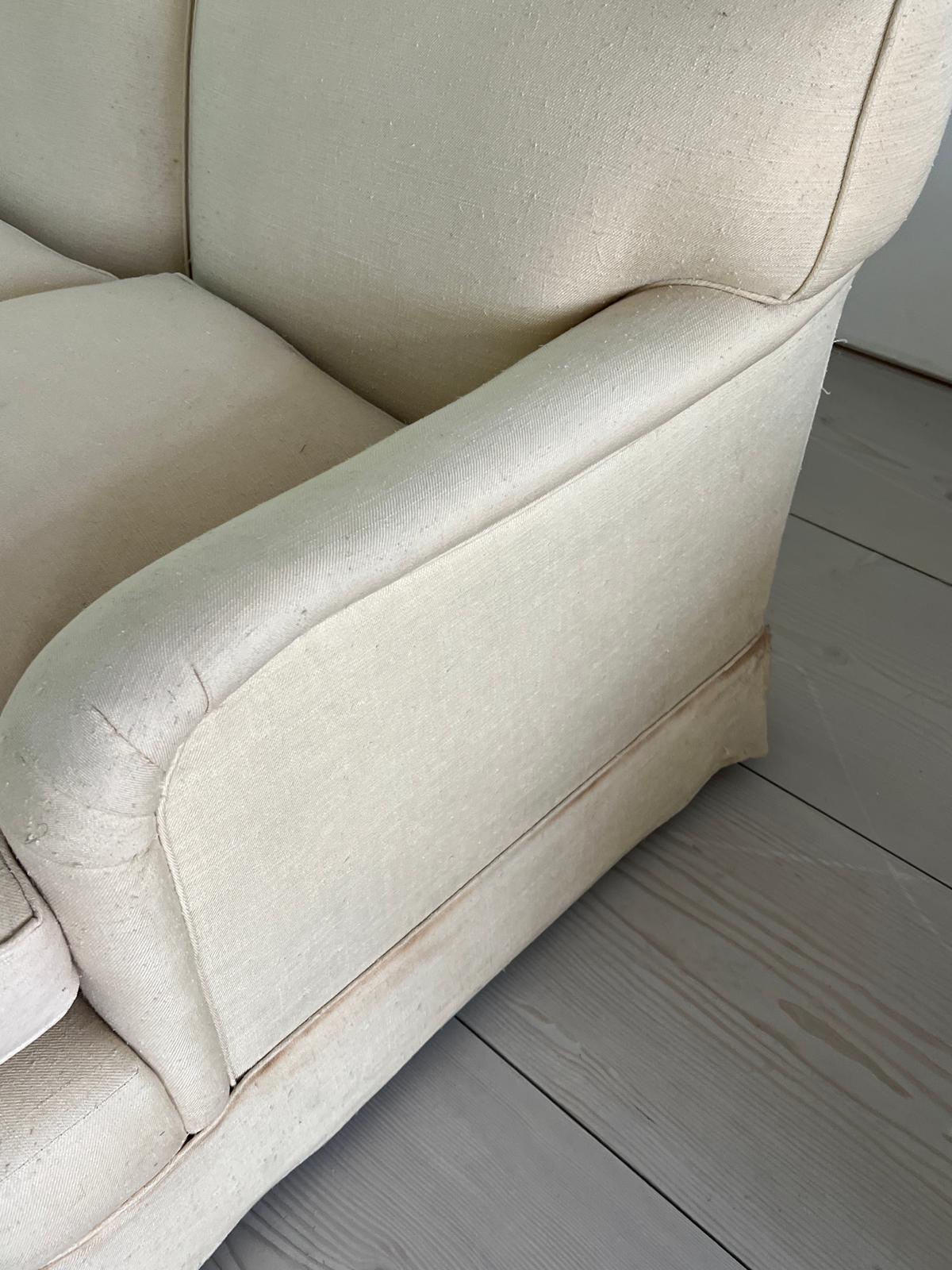 Three seater cream sofa by Peter Dudgeon (W210cm D98cm SH49cm) - Image 4 of 5