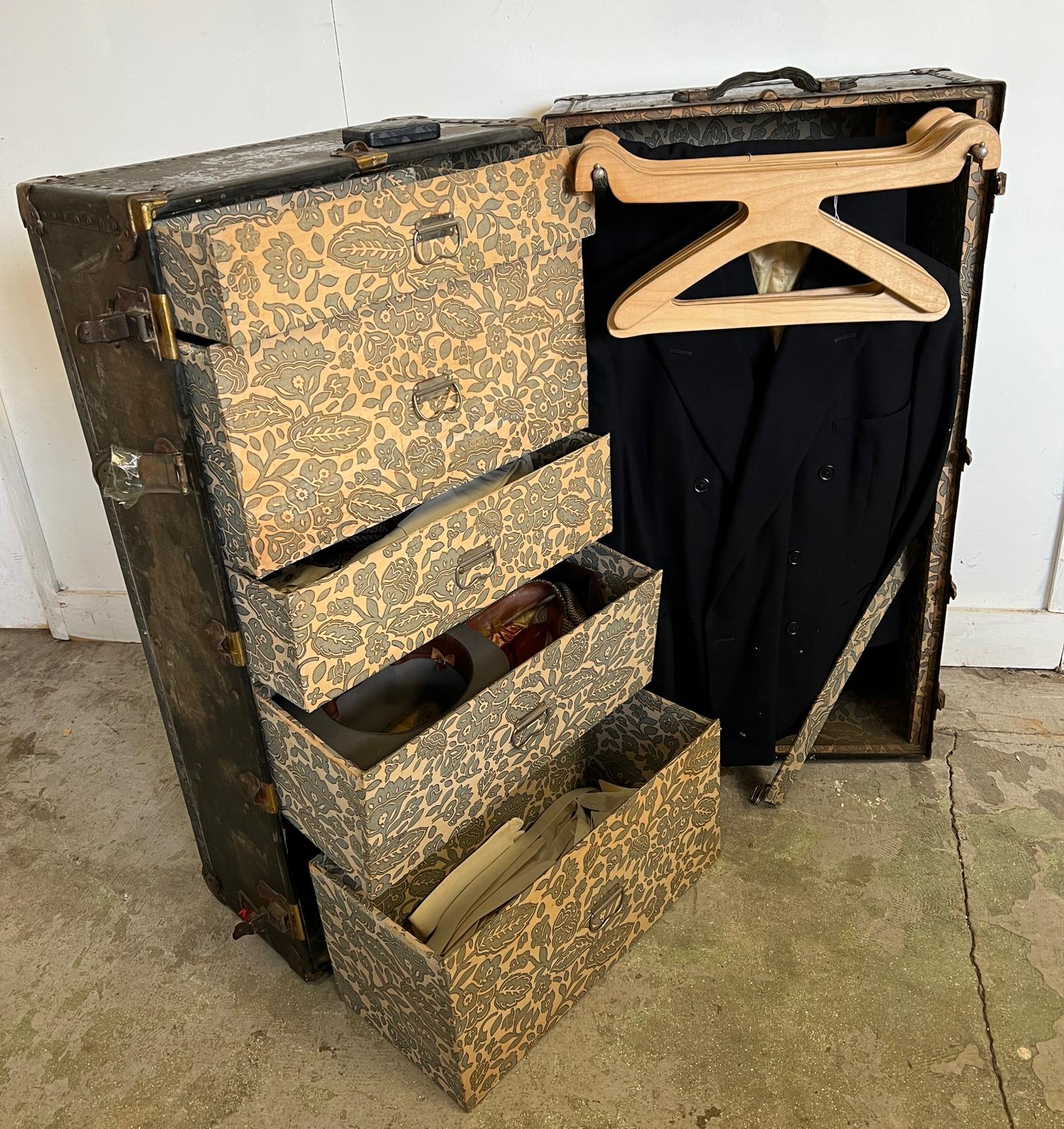 A fantastic example of a fitted steamer trunk, this gentleman's travelling wardrobe has a fitted