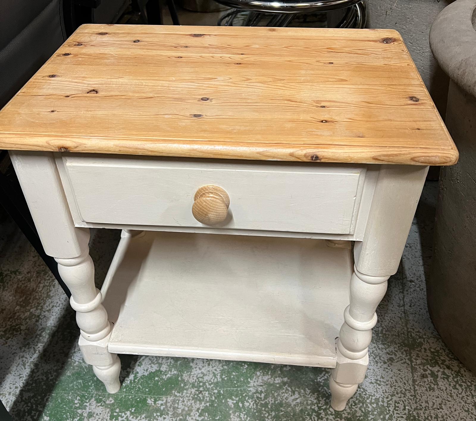 A single painted pine bedside (H62cm W54cm D38cm) - Image 2 of 3