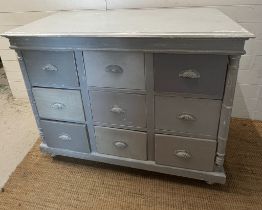 A painted chest of drawers consisting of short drawers (H120cm W100cm D60cm)